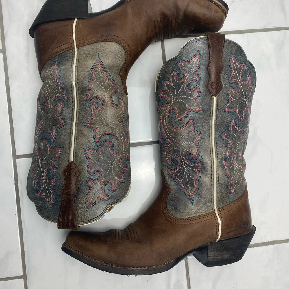 Ariat Women’s round up square toe western boots coastal cowgirl embroidered 8.5 - Picture 5 of 13